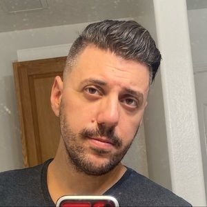 Meet your Posher, Scott